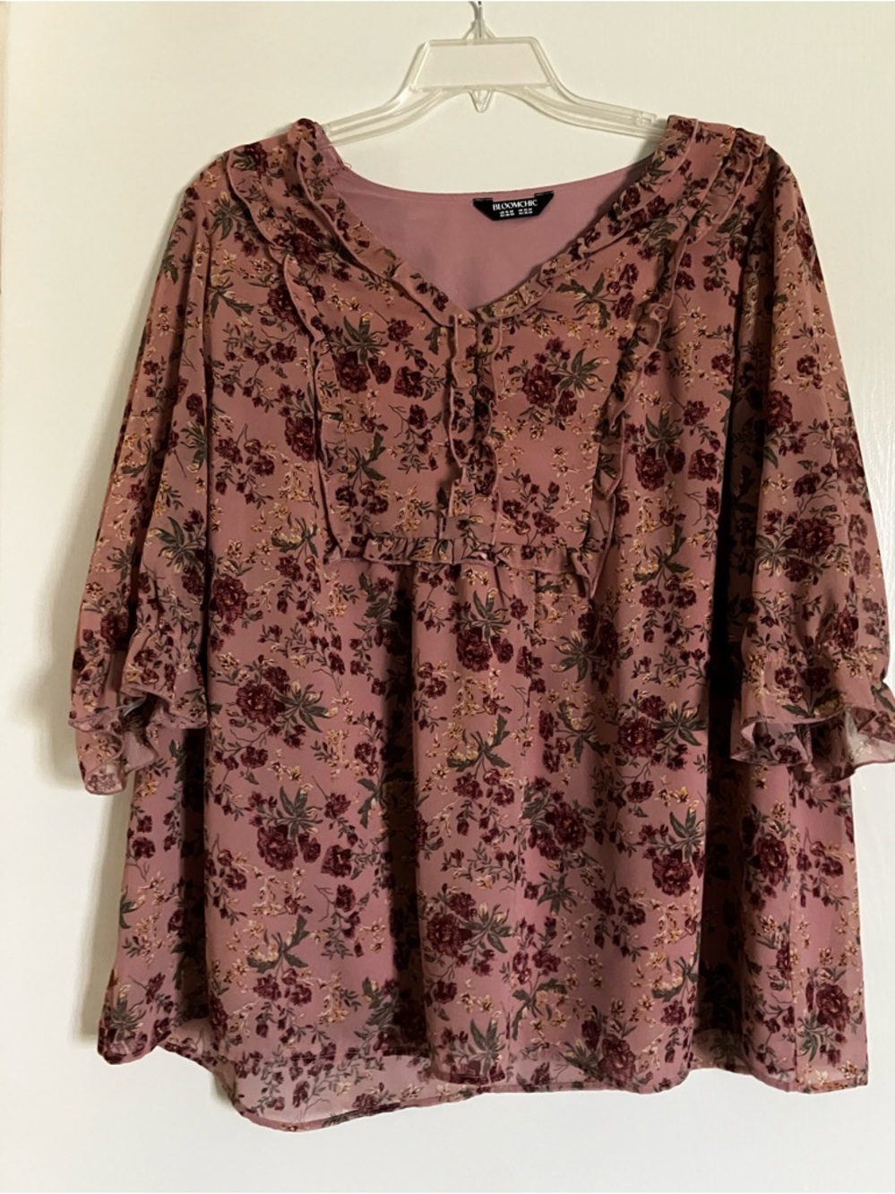 Eloquii Mauve Floral V-Neck Ruffle Peplum Blouse